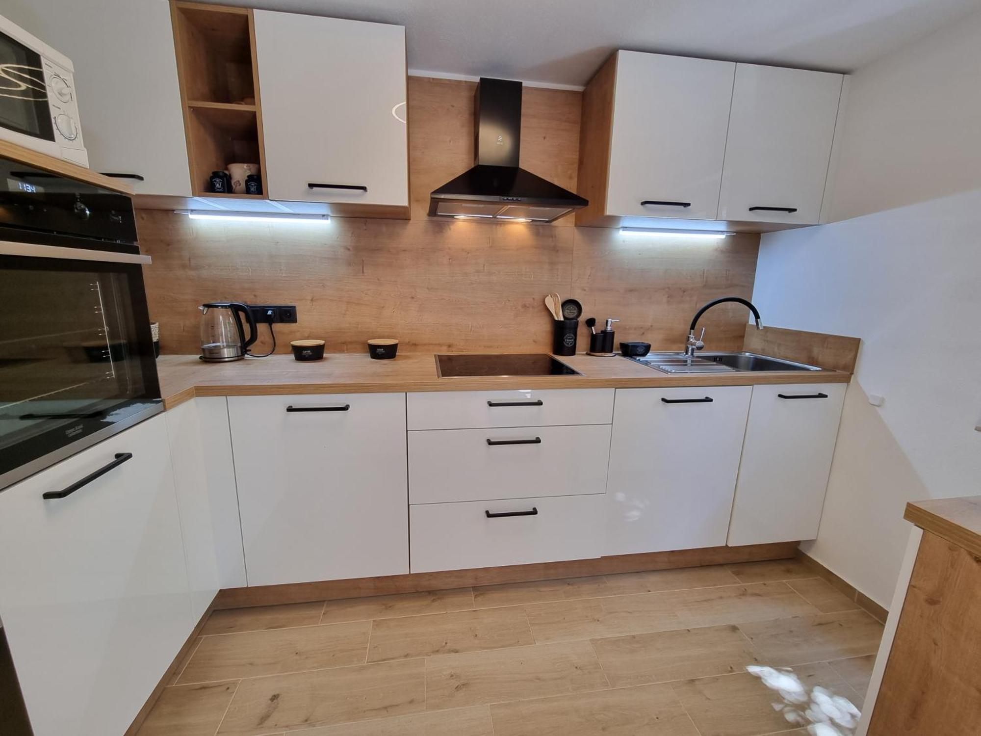 Apartment Bruno Цриквеница Экстерьер фото
