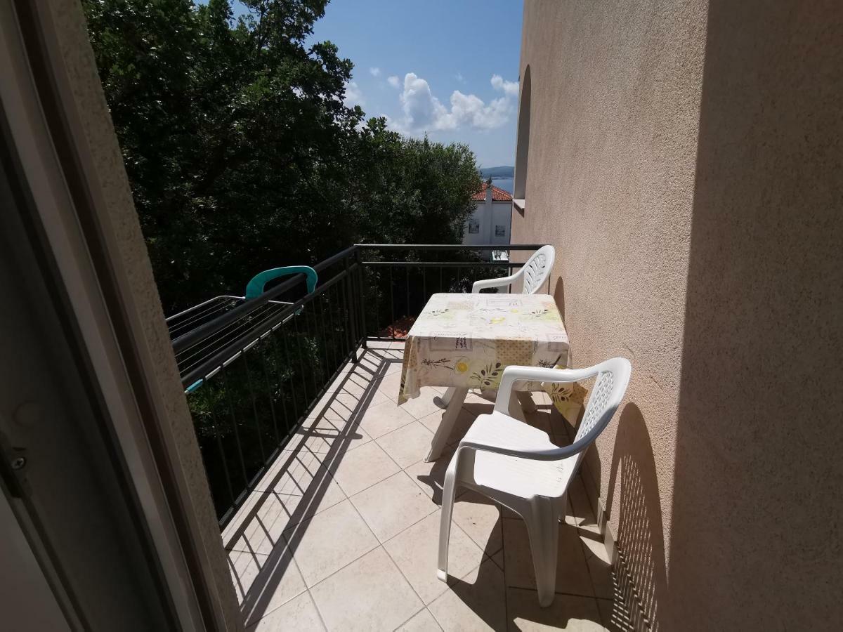 Apartment Bruno Цриквеница Экстерьер фото